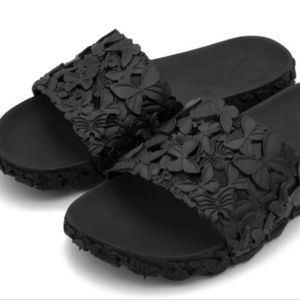 Sunies Black Slides Shoes Size 6.5 Eco Friendly New